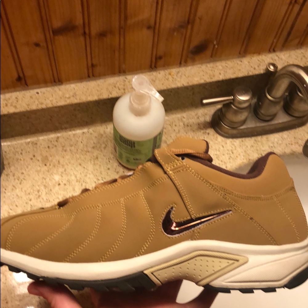 Nike scramble tr2. Size 11.5